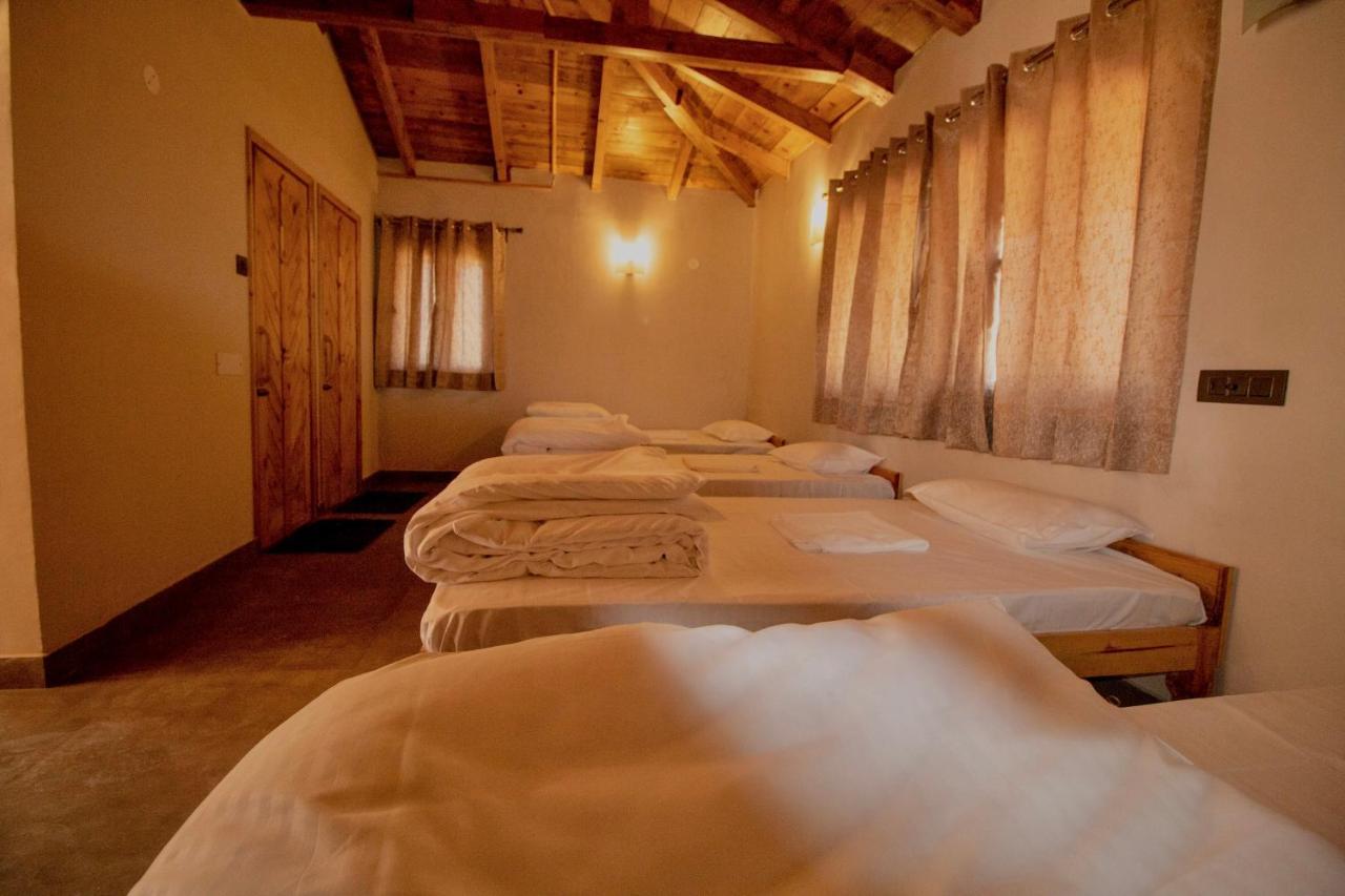 Osho Himalayas Wellness Resort Кангра Экстерьер фото